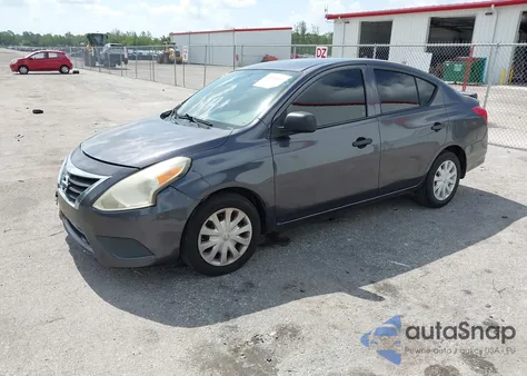 2015 Nissan Versa 1.6 S+ z USA, uszkodzony, nr VIN 3N1CN7AP4FL852899